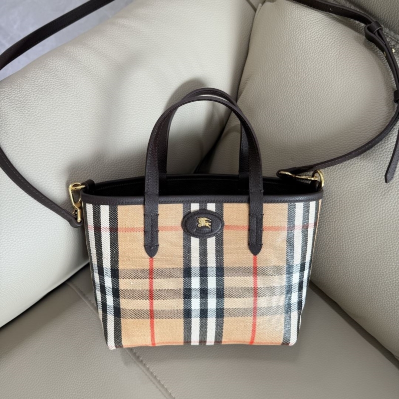 Bv*b*rry shopping bags